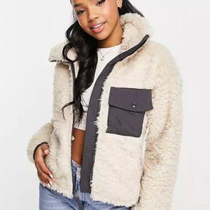 Abercrombie and Fitch Teddy Fleece Pocket Jacket - XS